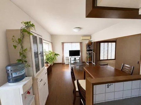 ☆Comfortable access about 3 minutes to the station × Parking for 2 cars ♪ A new life for the family in a quiet residential area☆ - Image 3