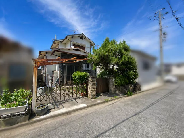 Wakayama City Nishihama 2-story 5DK