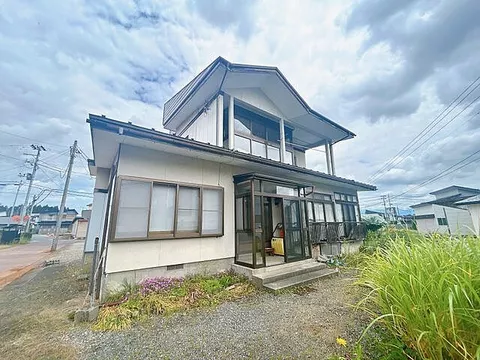 Used single-family home in Yonezawa City, Gembyo 2-chome