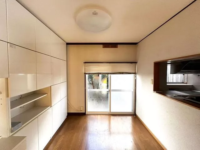Takai Real Estate ☆ Close to elementary and middle schools! Vacant property, available for viewing anytime!
