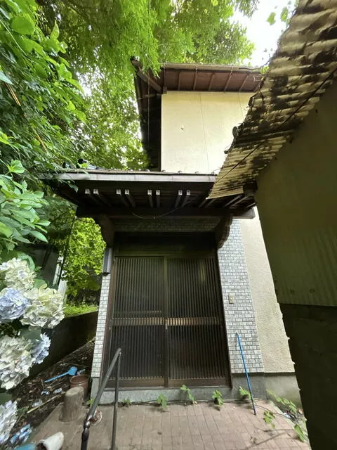 2-story building, 4K in 1 Chome, Narutake, Moji Ward, Kitakyushu City