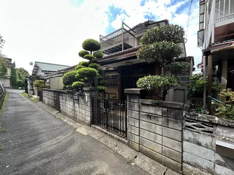 1-chome Shimamachi, Wakamatsu-ku, Kitakyushu City (Wakamatsu Station) 2-story 7DK