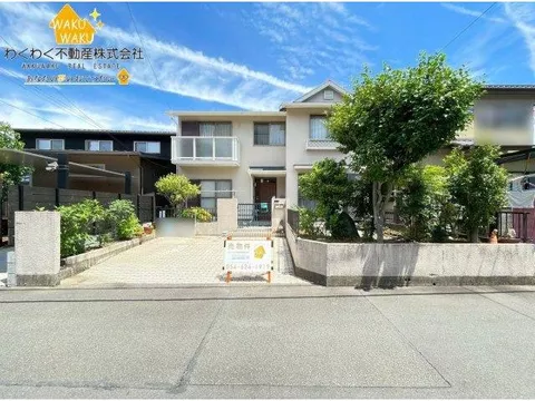 A 1-minute walk to Higashi Masu Elementary School♪ South-facing with good sunlight, built by Mitsui Home!