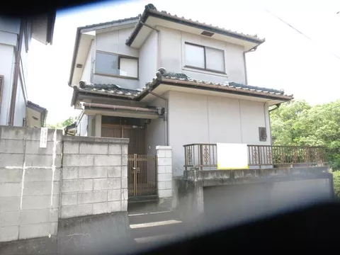 Mitoyo City, Takuma Town Takuma (Takuma Station) 2 stories above ground and 1 basement, 4DK