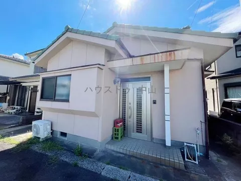 Sakanoue 5 (Sakanoue Station) 9 million yen