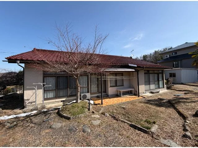 Dreamy single-story house! The spacious 200 tsubo lot may allow you to enjoy a slow life!?