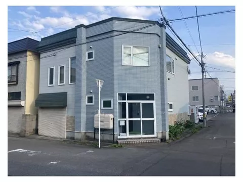 ◆ A convenient living environment with abundant shopping facilities♪ ◆ A safe child-rearing environment adjacent to Takamachi Elementary School!