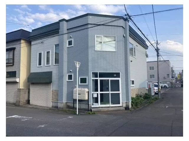 ◆ A convenient living environment with abundant shopping facilities♪ ◆ A safe child-rearing environment adjacent to Takamachi Elementary School!