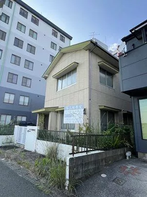 Munakata City, Akama Ekimae 1-chome (Akama Station), two-story building, 5DK