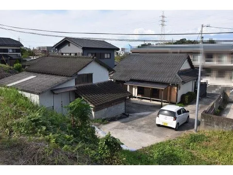 Hirasa-cho 8 million yen