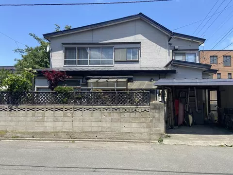 Aomori City, Gappo 2-chome (Higashi-Aomori Station) 2-story building 4DK