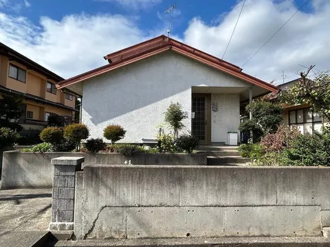 Misawa Home constructed used house with an extension, recommended as a two-family residence!