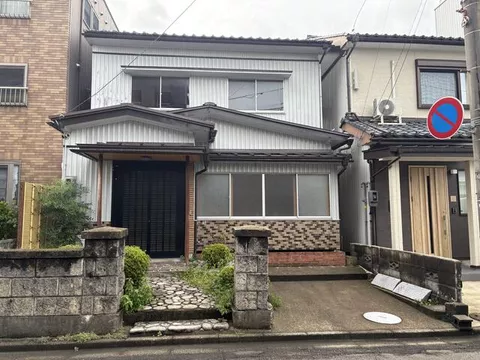 Fukui City Hinode 5-chome (Shinfukui Station) 2-story 5DK