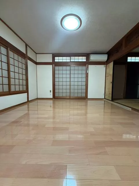 Ibo County, Taishi Town, Higashide, 2-story, 4SLDK