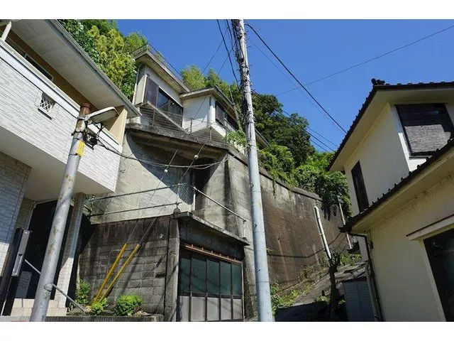 ◆ Effective site area of approximately 54 tsubo with good sunlight! Skeleton reinforced concrete used property!