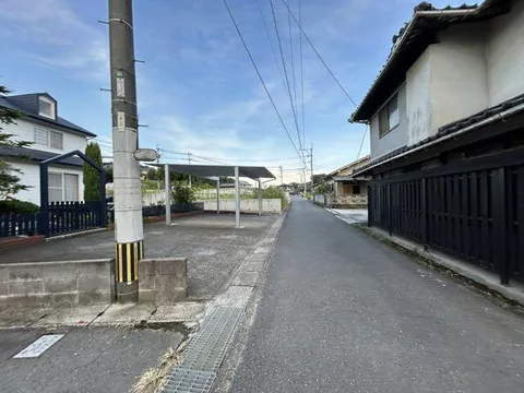 Hayami District, Hiji Town, Oaza Kawasaki (Hiji Station) Single-story building 4DK