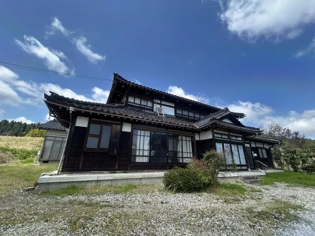 Nanto City, Horinji 2-story 13DK