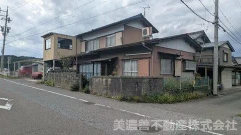 Gifu City, Awano Nishi 3-chome 2-story building 6DK