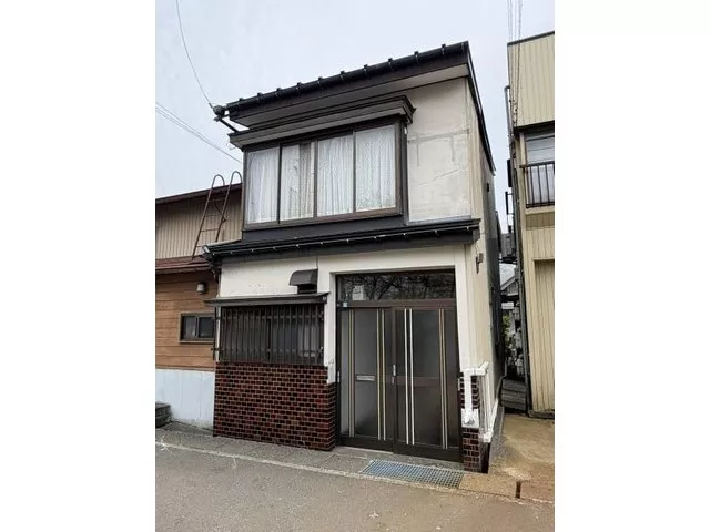 ◎Easy-to-live-in 2-story 3DK◎ Close to station, supermarket, and school for a comfortable daily life