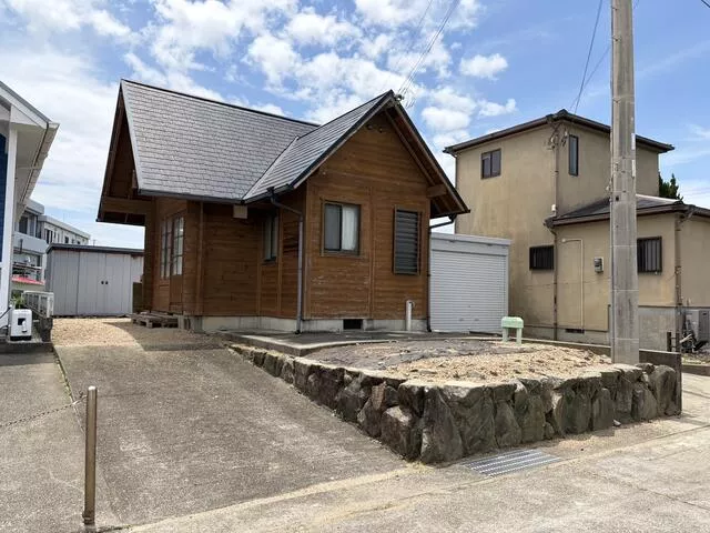 Sumoto City, Goshiki Town, Toshikagawa (Maiko Station) Single-story one room