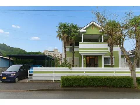 Price reduced! 9 minutes on foot from Mie Town Station! Spacious entrance & 6SDK comfortable living space.