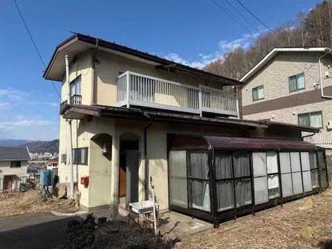 Nishiyama, Miyagawa, Chino City (Chino Station) 2-story 5K