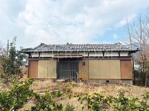 Kitahira (Omi Maiko Station) 2,800,000 yen