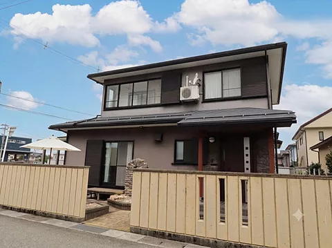 Used single-family home in Nagatsuke, Toyama City