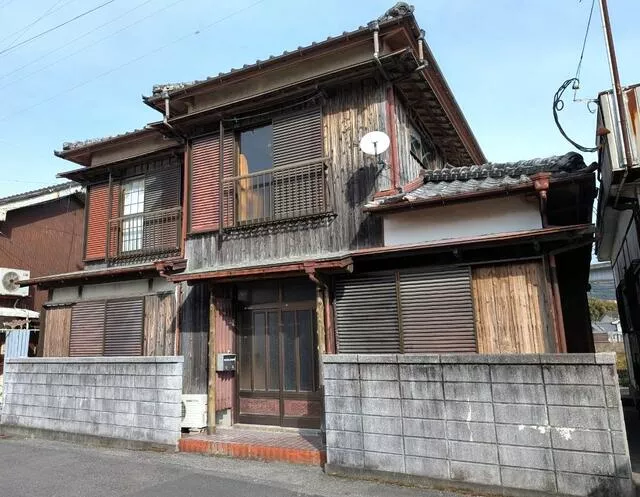Tsukumi City, Nakamachi (Tsukumi Station) 2-story building 5K