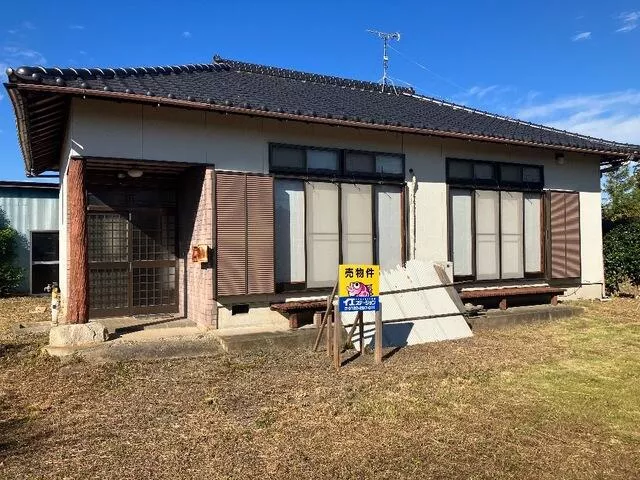 Iida, Naka-shi, Tokyo One-story building, 3DK

2,390,000 yen
