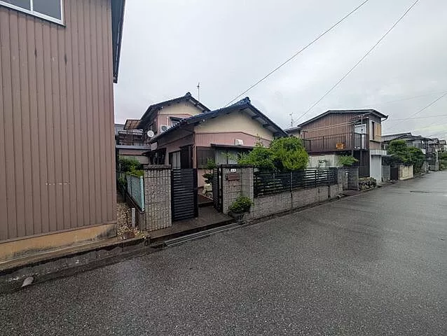 Used single-family home, Hikone City, Gosanjo Town