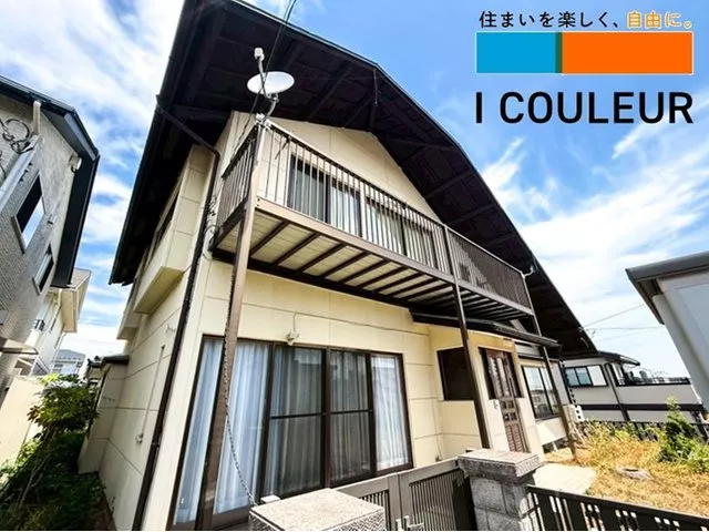 ¥20,000 per month / Spacious area with a vaulted ceiling and triangular roof ♪ ▼ Stylish renovation! ▼ 9 minutes to elementary school
