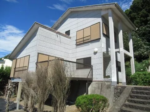 Kamogawa City Utsuzumi 2-story building 2LDK