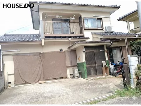 〇 Parking space for 3 cars possible! The surrounding area is rich in convenience for daily life! Keiyo Day...