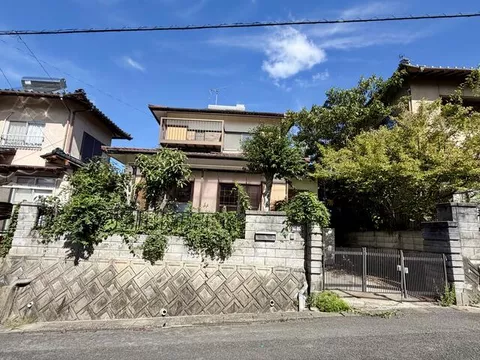 Onga-gun Okagaki Town, Ebitsu Station South 3-chome (Ebitsu Station) 2-story 4DK