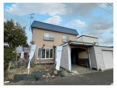 【Viewing event held】Current sale until April 12 / Parking for 2 cars available / 2 toilets / Renovation