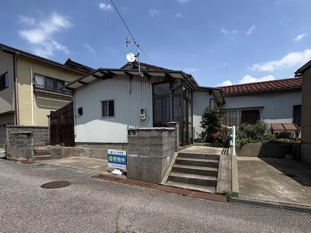 Nagara Town (Takamatsu Station) 4 million yen