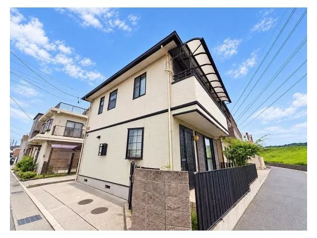 "Beautiful home built by Toyota Home, renovated, with abundant convenient facilities nearby!"