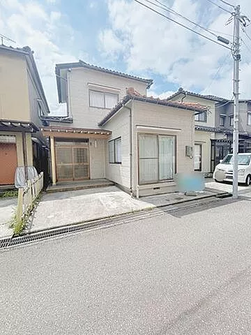 Used single-family home in Suemachi, Kanazawa City