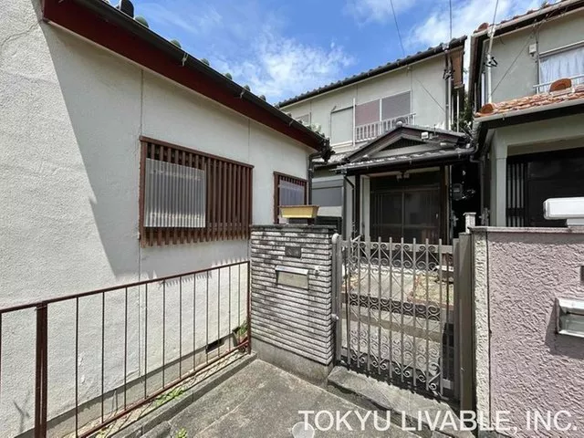 Higashiyama Town 2 (Inba Station) 8 million yen