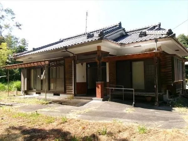 Kanoya City, Shimohori Town (Shibushi Station), single-story building, 4DK