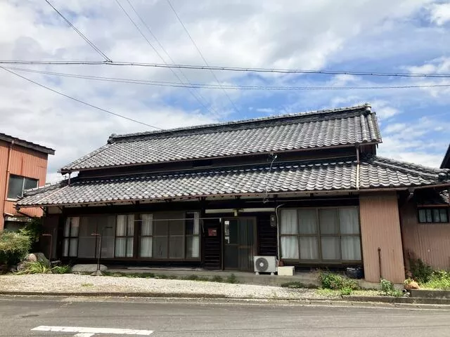 Inabe City Daian Town Niu River Upper (Niu River Station) Single-story building 6DK