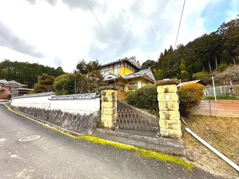 【New listing! Southeast-facing traditional-style property♪】【Garden and field are also on the premises♪】