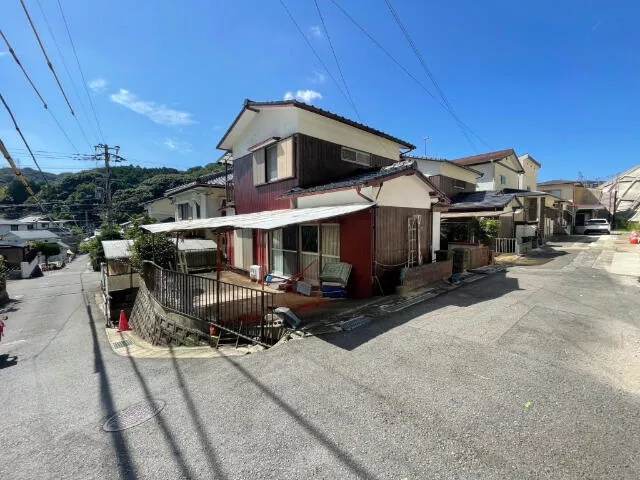 Nagasaki City, Niji-ga-oka Town (Michi-no-O Station) 2-story building 4K