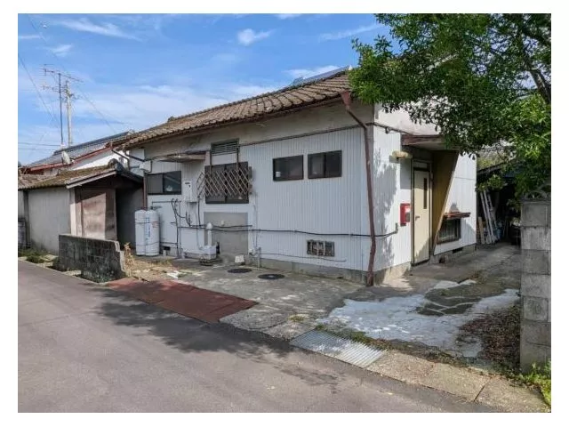 Magata (Kobayashi Station) 3.4 million yen