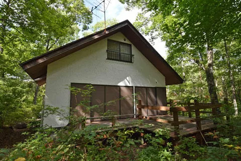 Kamihara Okaishiko, Tsumagoi Village, Agatsuma District (Nakakaruizawa Station) 2-story 3K