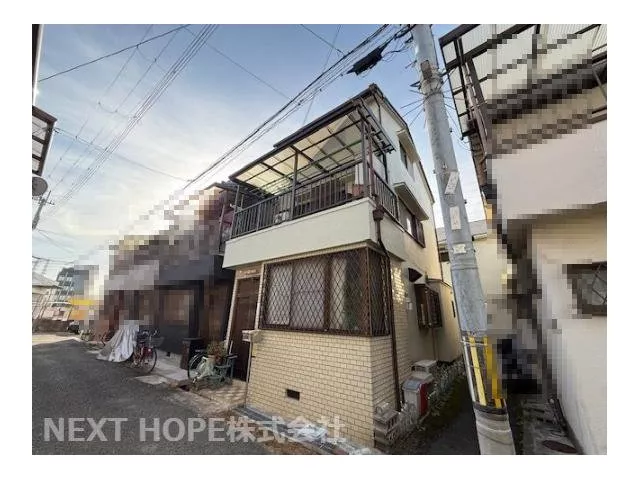 Bright and open due to being a corner lot♪ Would you like to enjoy your favorite renovations?