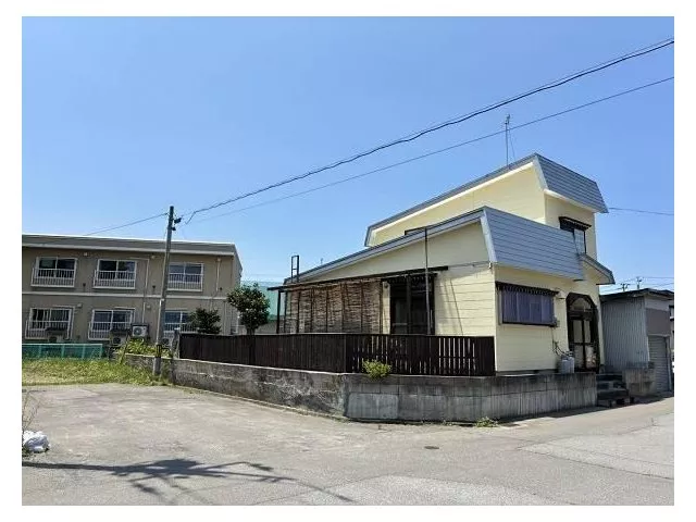 Oaza Nonai, Azuma Kikukawa (Nonai Station) 5 million yen