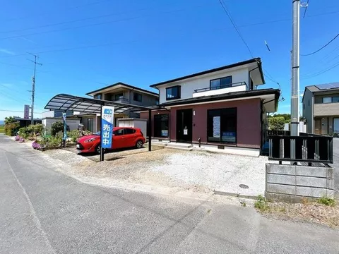 JR Nemuro Main Line "Kushiro," 41 minutes by bus, 4 minutes on foot