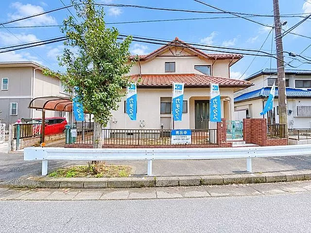 Used single-family home in Inba-gun Sakae Town Minami-ga-oka 1-chome